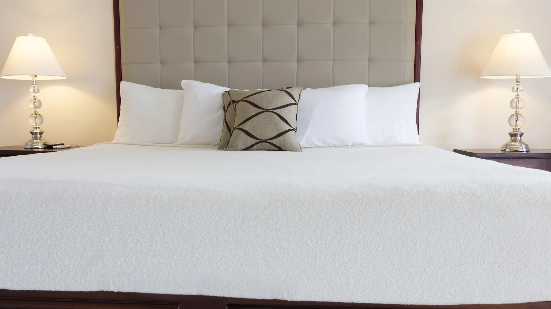 Travellers Beach Resort Negril