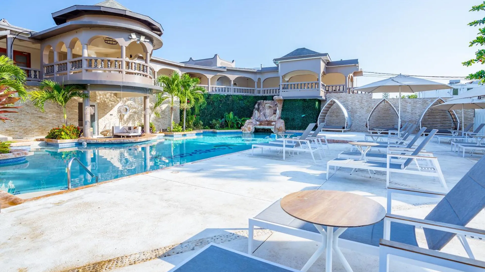 Travellers Beach Resort Negril