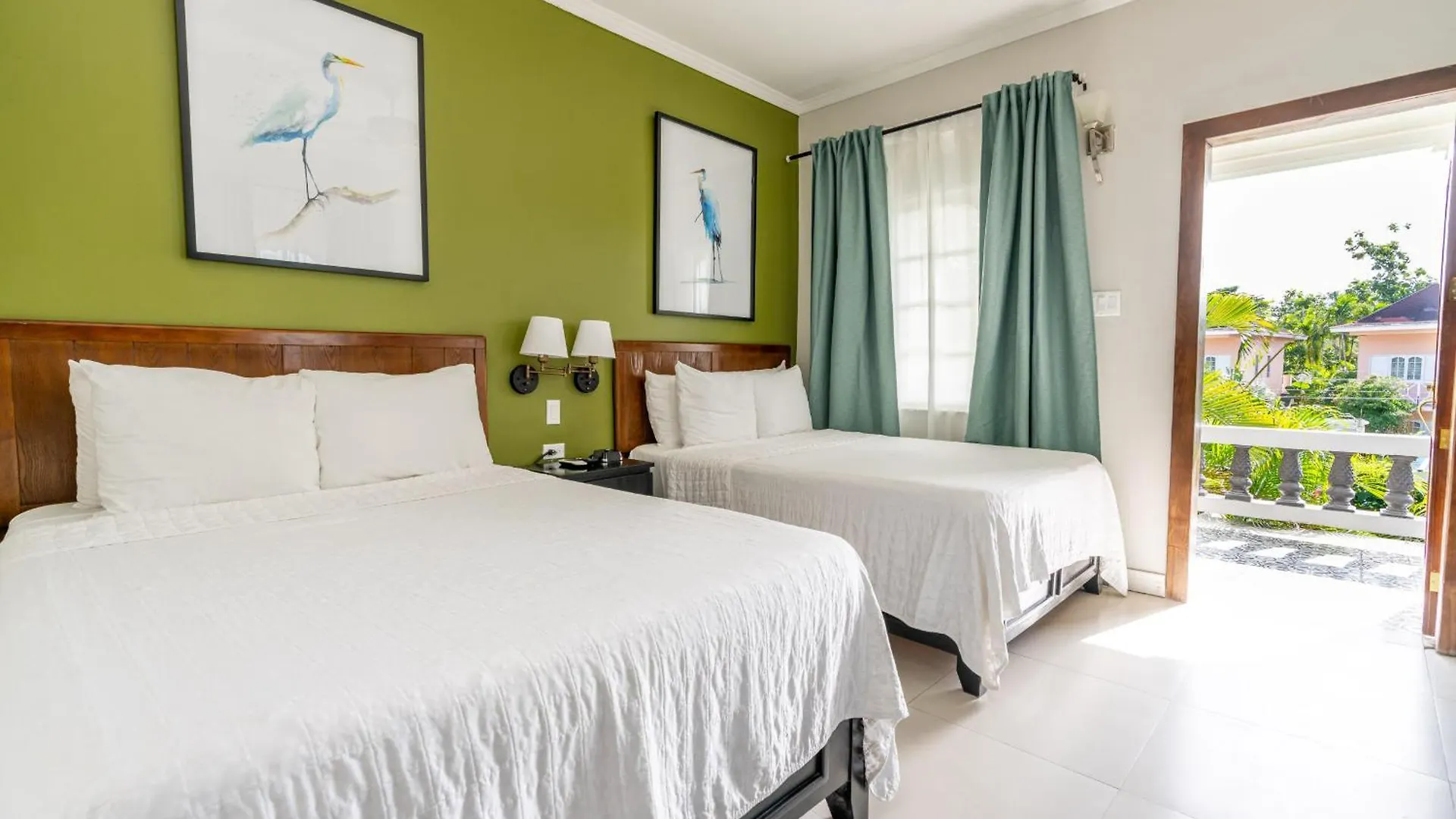 Travellers Beach Resort Negril 3*,  Jamaica