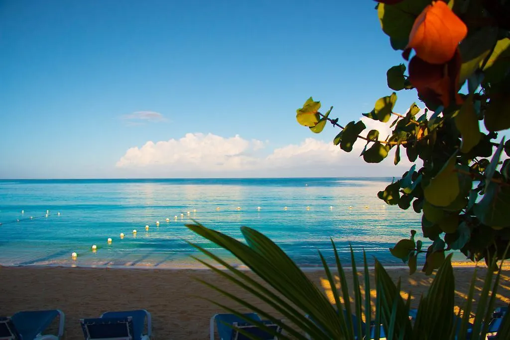 Travellers Beach Resort Negril Jamaica